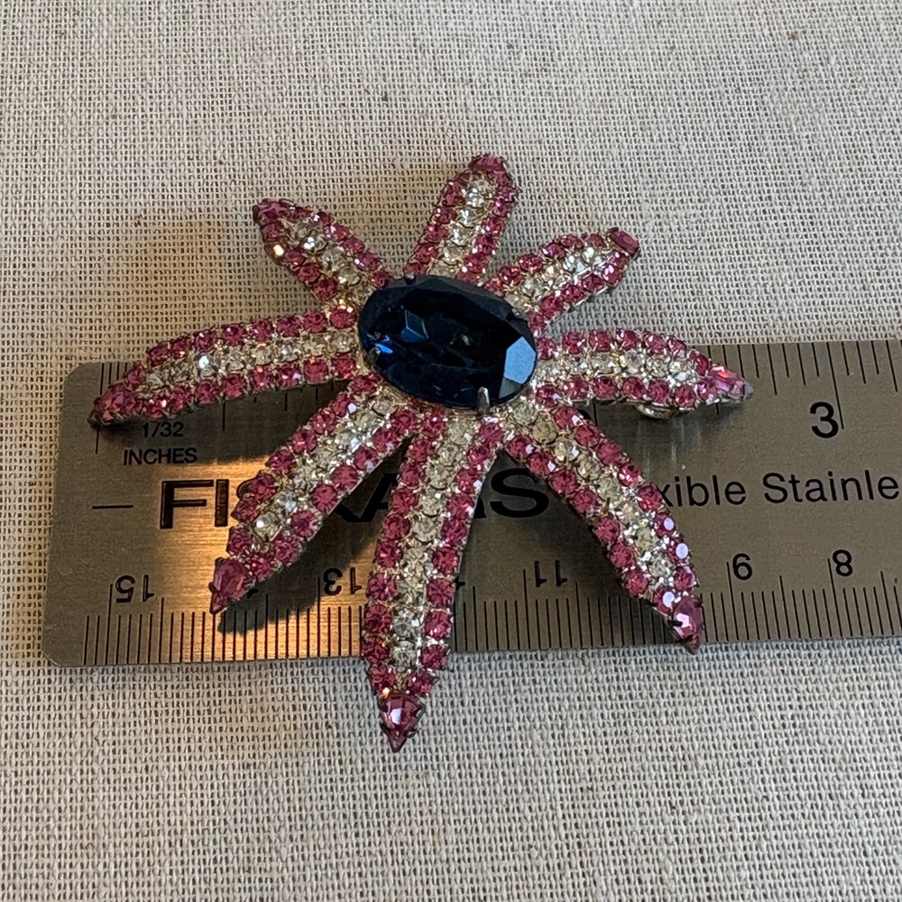 Rhinestone Starburst Pendant Brooch Pin - Picture 8 of 10